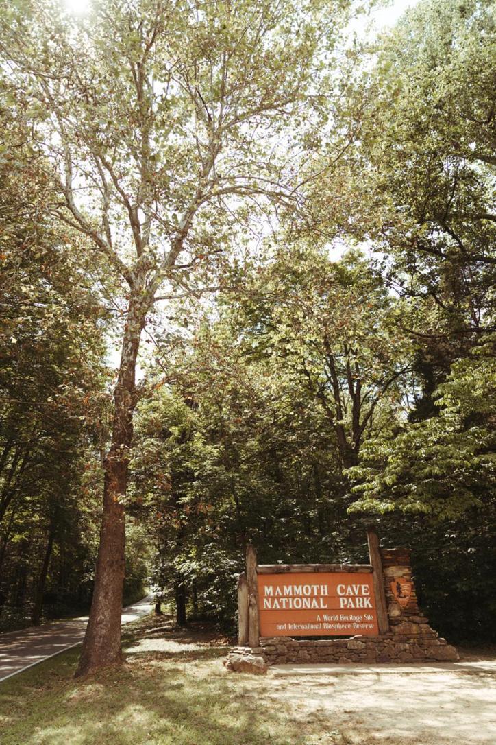 Mammoth Cave Lodge And Cabins Exterior foto